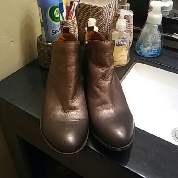 Lucky Brand Shoes - Fabulous lucky Brand basal bootie